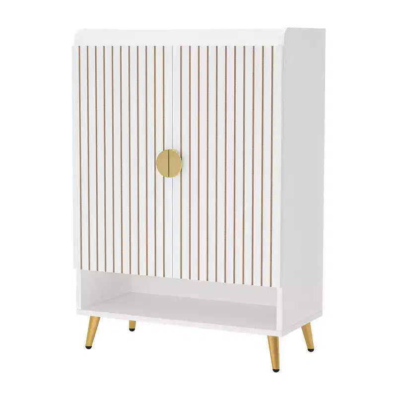 Meuble à chaussures 24 paires avec 7 niveaux et portes battantes – Finition bois blanc, accents dorés