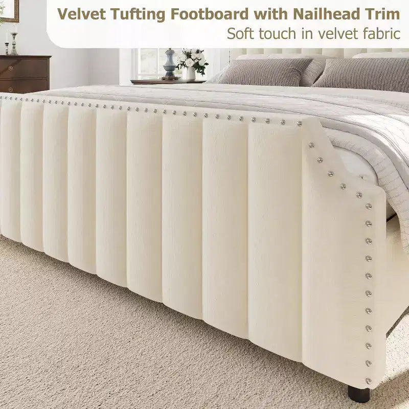 Lit plateforme Queen Velvet – Tête et pied de lit touffetés de 50,2 po, garniture cloutée, sans sommier