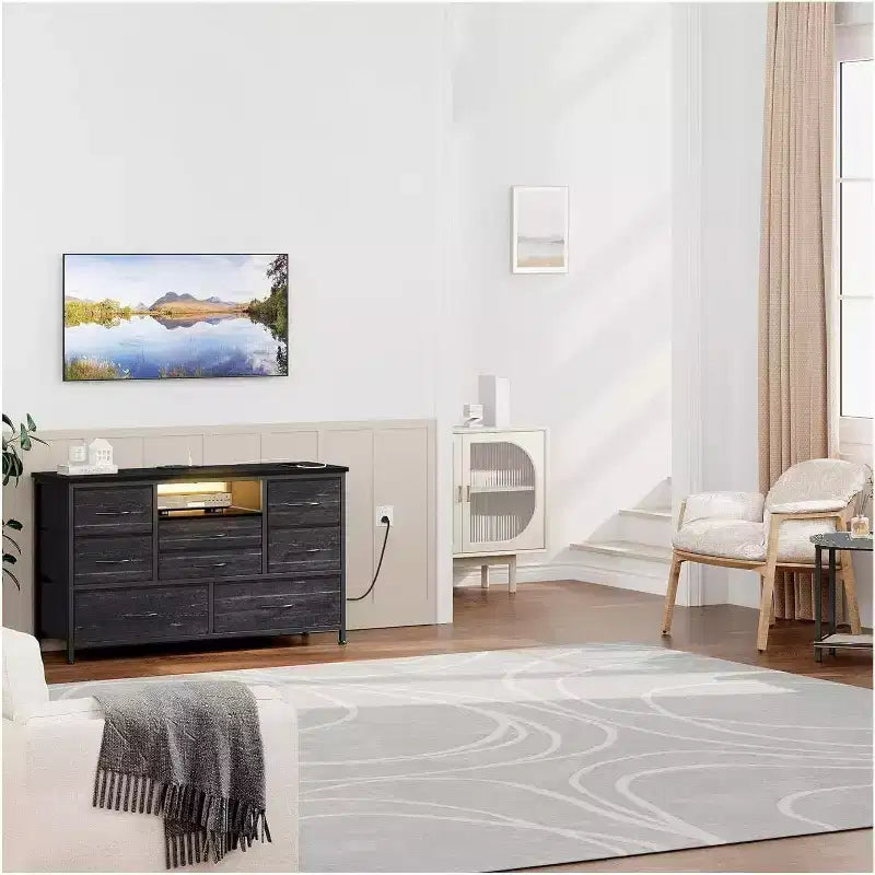Meuble TV 8 tiroirs avec prise intégrée – Meuble TV pour téléviseurs jusqu'à 55 po