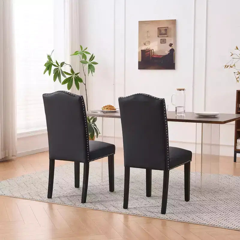 Lot de 2 chaises de salle à manger en similicuir – Dossier haut capitonné et garniture cloutée, 113 kg