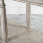 Console de chevet avec 2 tiroirs à incrustation en parquet et pieds tournés