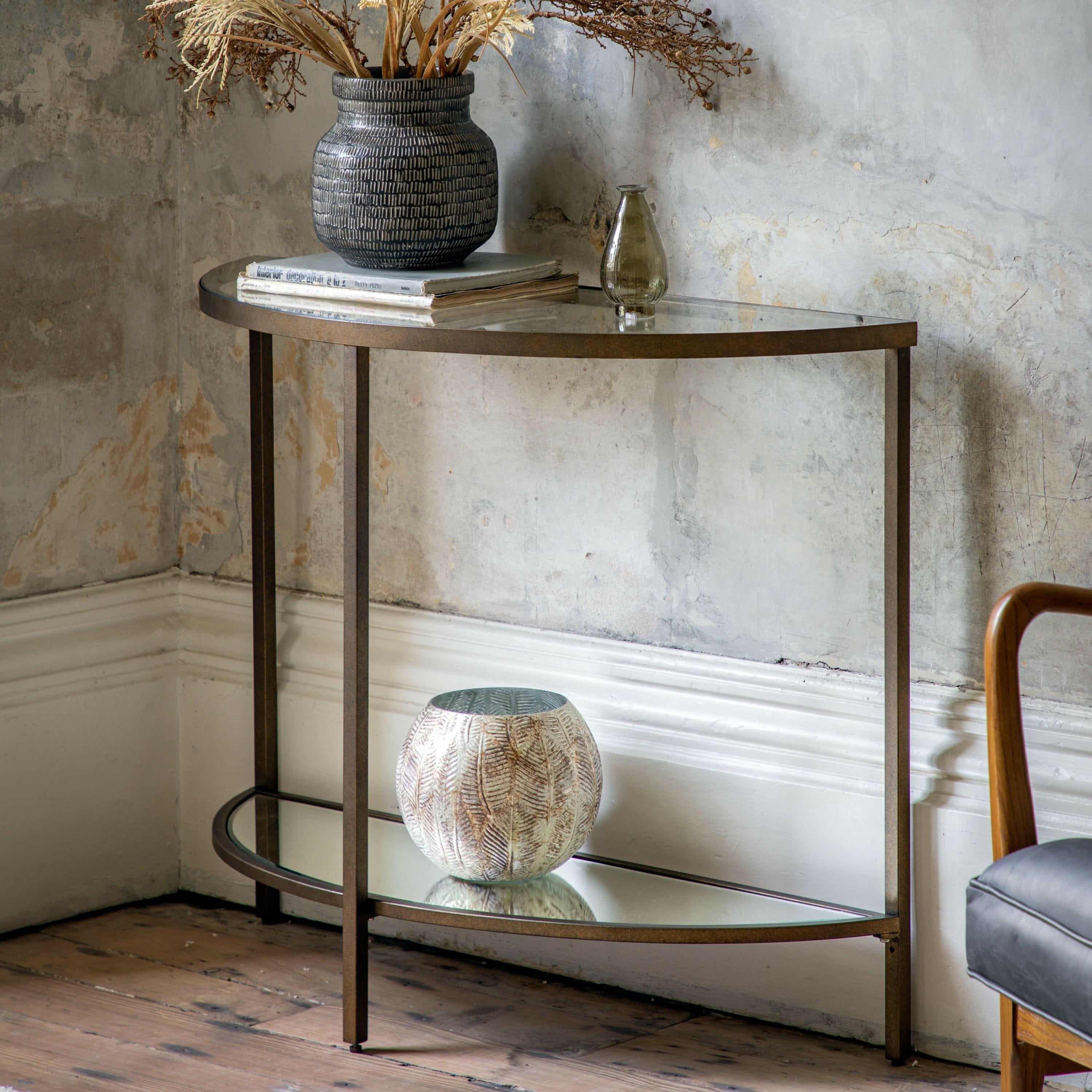 Console demi-lune en bronze avec étagères en verre