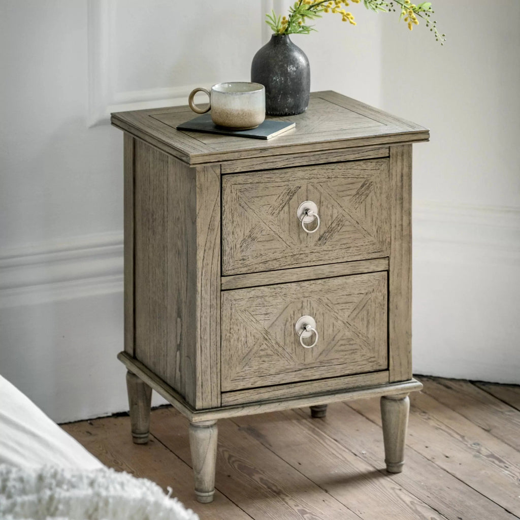 Table de chevet à 2 tiroirs avec incrustation en parquet et pieds tournés