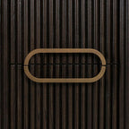 Armoire à 1 porte avec détails complexes et finition riche