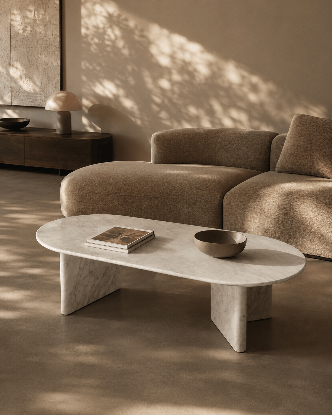 Table basse capsule en marbre blanc de Carrare